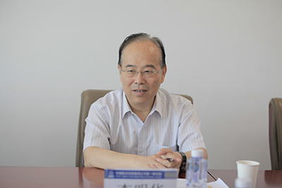 1-研究院李明华书记讲调研.jpg